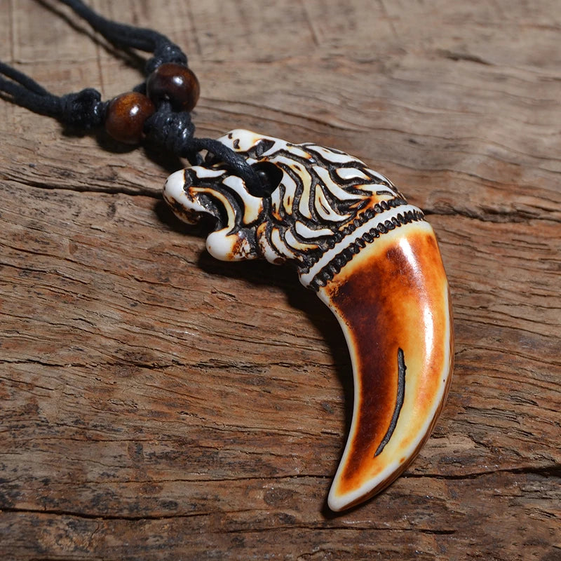 FX010 Lion tooth necklace pendant cool man Choker Retro Jewelry Africa Tribal style Imitation Yak Bone necklace Amulet Gift