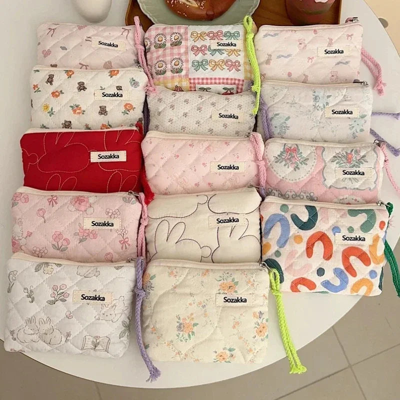 Cartoon Flower Square Cosmetic Bag Women Portable Earphones Lipstick Sanitary Napkins Storage Pouch Small Makeup Zipper Bags
