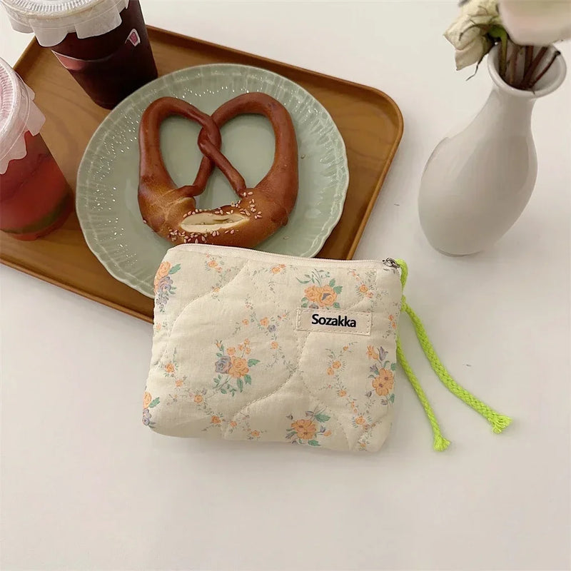 Cartoon Flower Square Cosmetic Bag Women Portable Earphones Lipstick Sanitary Napkins Storage Pouch Small Makeup Zipper Bags