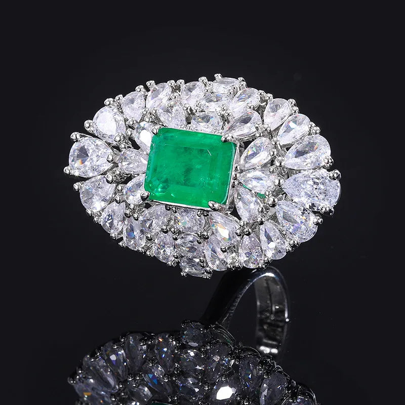 Luxurious Adjustable Ring Water Droplet Emerald Gemstone for Women Jewelry High Quality Proposal Marry Wedding Party Accessory