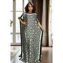 Camisa elegante com estampa geométrica grande e lenço combinando para todas as estações