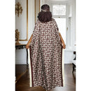 Camisa elegante com estampa geométrica grande e lenço combinando para todas as estações