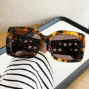 Novos óculos de sol femininos polarizados com armação quadrada do designer de moda, um item obrigatório para celebridades com linhas simples UV400