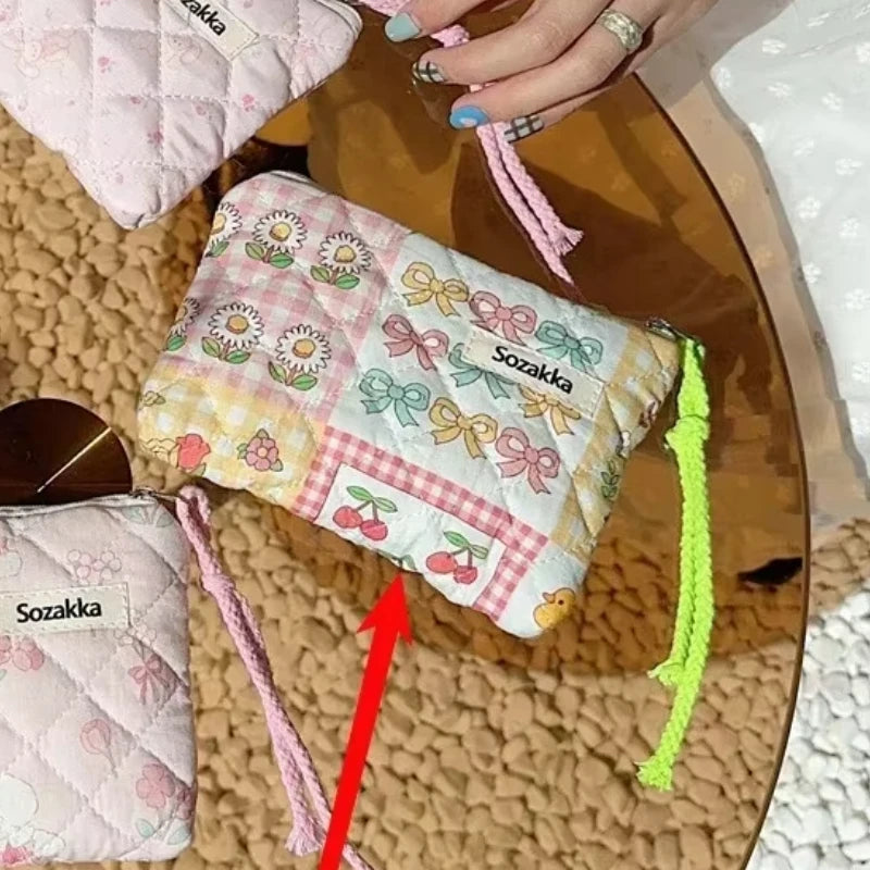Cartoon Flower Square Cosmetic Bag Women Portable Earphones Lipstick Sanitary Napkins Storage Pouch Small Makeup Zipper Bags