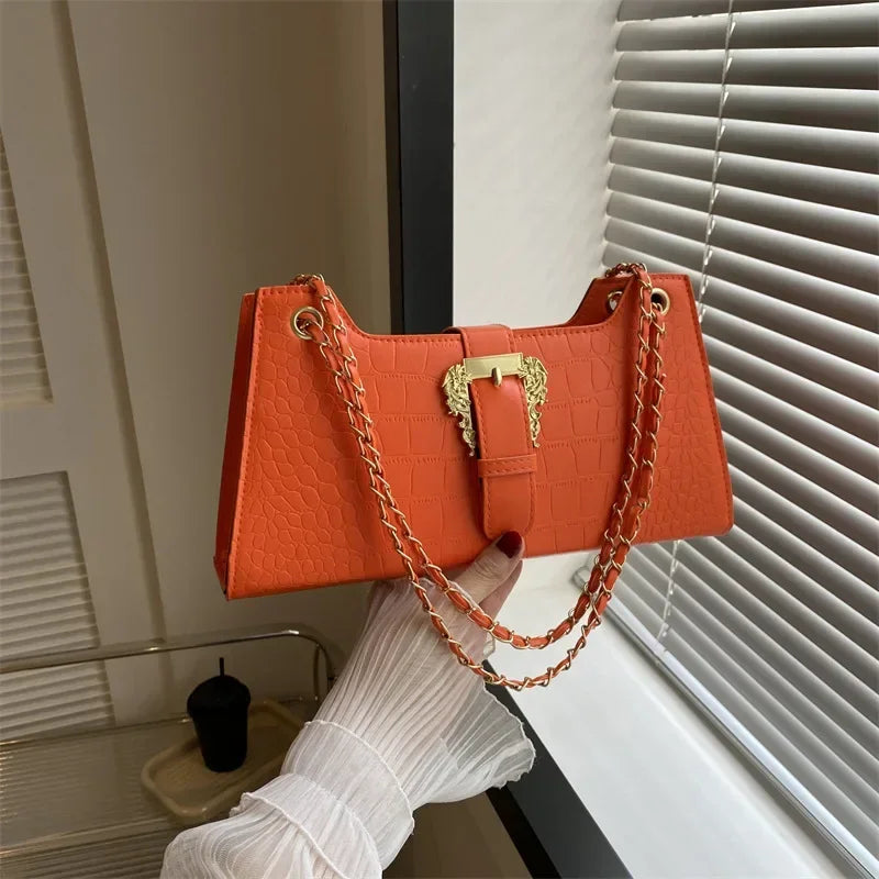 2024 Luxury Women's Chic Underarm Bags New Fashion Crocodile Pattern Chain Shoulder Bags Handbags Clutch Blue Green Armpit Bags