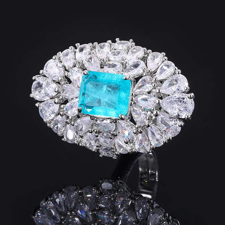 Luxurious Adjustable Ring Water Droplet Emerald Gemstone for Women Jewelry High Quality Proposal Marry Wedding Party Accessory