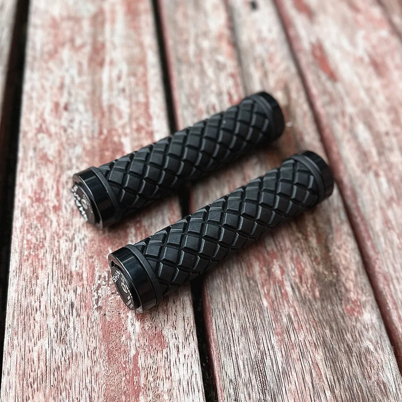 Universal Mountain Bike Handle Grips Aluminum Alloy Double Lock Rubber Non-slip Shock-absorbing Folding Cycling Bicycle Grips