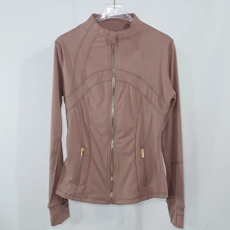 Jaqueta de ioga feminina com zíper dourado |     Cardigan Slim Fit com gola alta |     Bainha antiderrapante e furos para polegares |     Ela alta de secagem rápida
