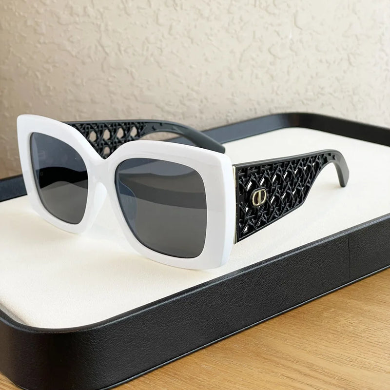 Novos óculos de sol femininos polarizados com armação quadrada do designer de moda, um item obrigatório para celebridades com linhas simples UV400
