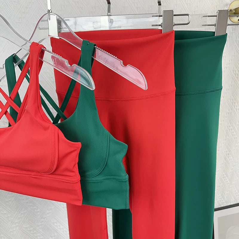 Estilo de natal 2 peças terno de yoga cor sólida ginásio conjunto de fitness cruz volta yoga topo pêssego bunda calças yoga pilates correndo terno